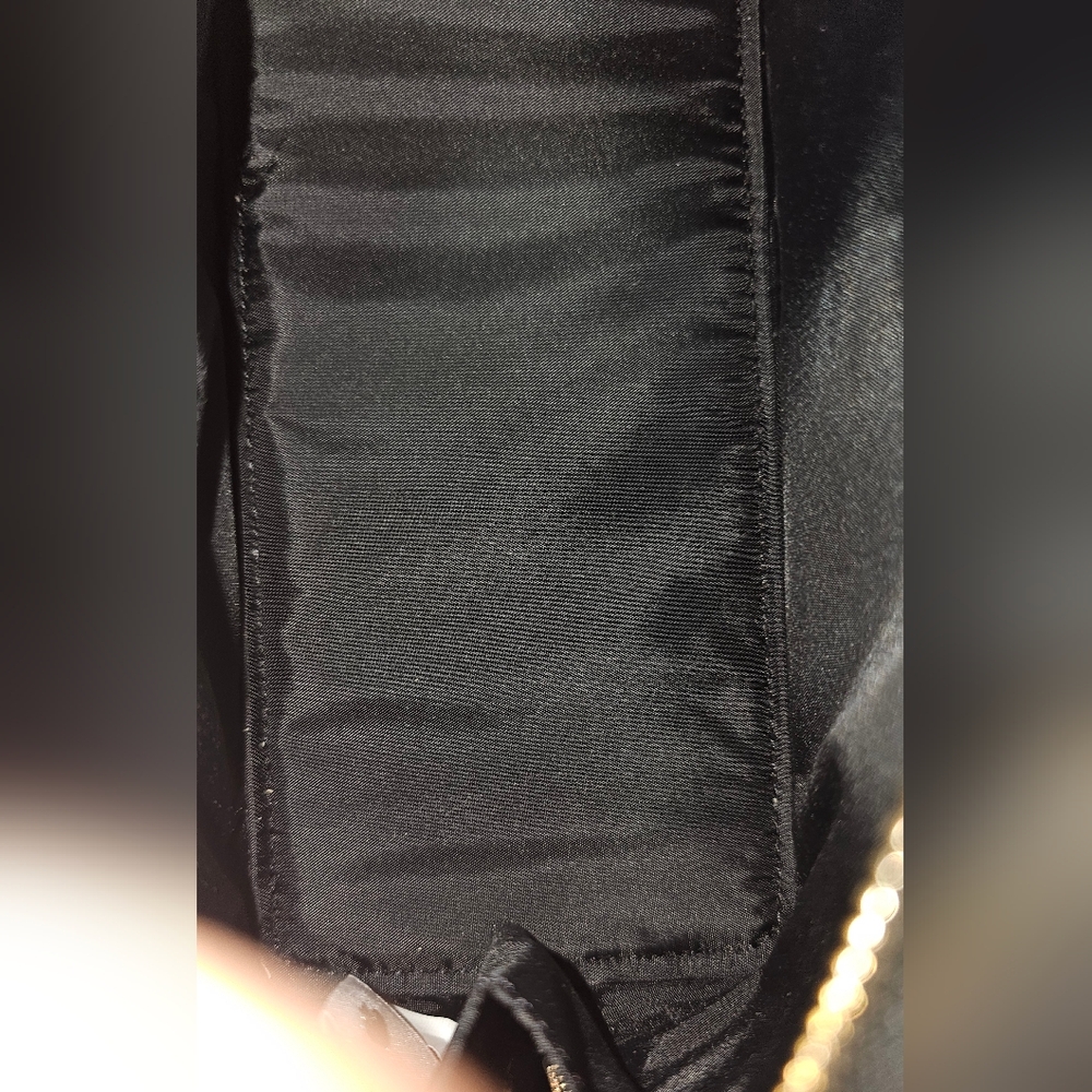 Kate Spade New York Staci Colorblock Cosmetic Case Crosshatch Leather Blk Beige - Picture 7 of 8